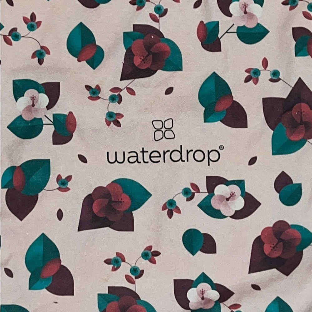 Waterdrop Floral Drawstring Backpack - Picture 2 of 4